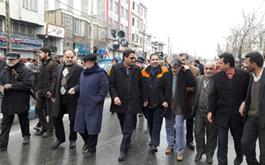 حضور مدیر حج و زیارت استان لرستان به همراه جمعی از کارگزاران در راهپیمایی 22 بهمن